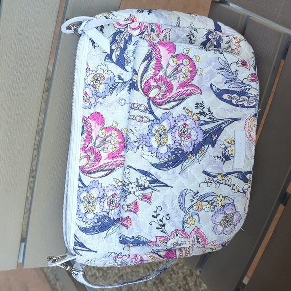 Vera Bradley Large Purse Floral Quiled - Picture 1 of 3
